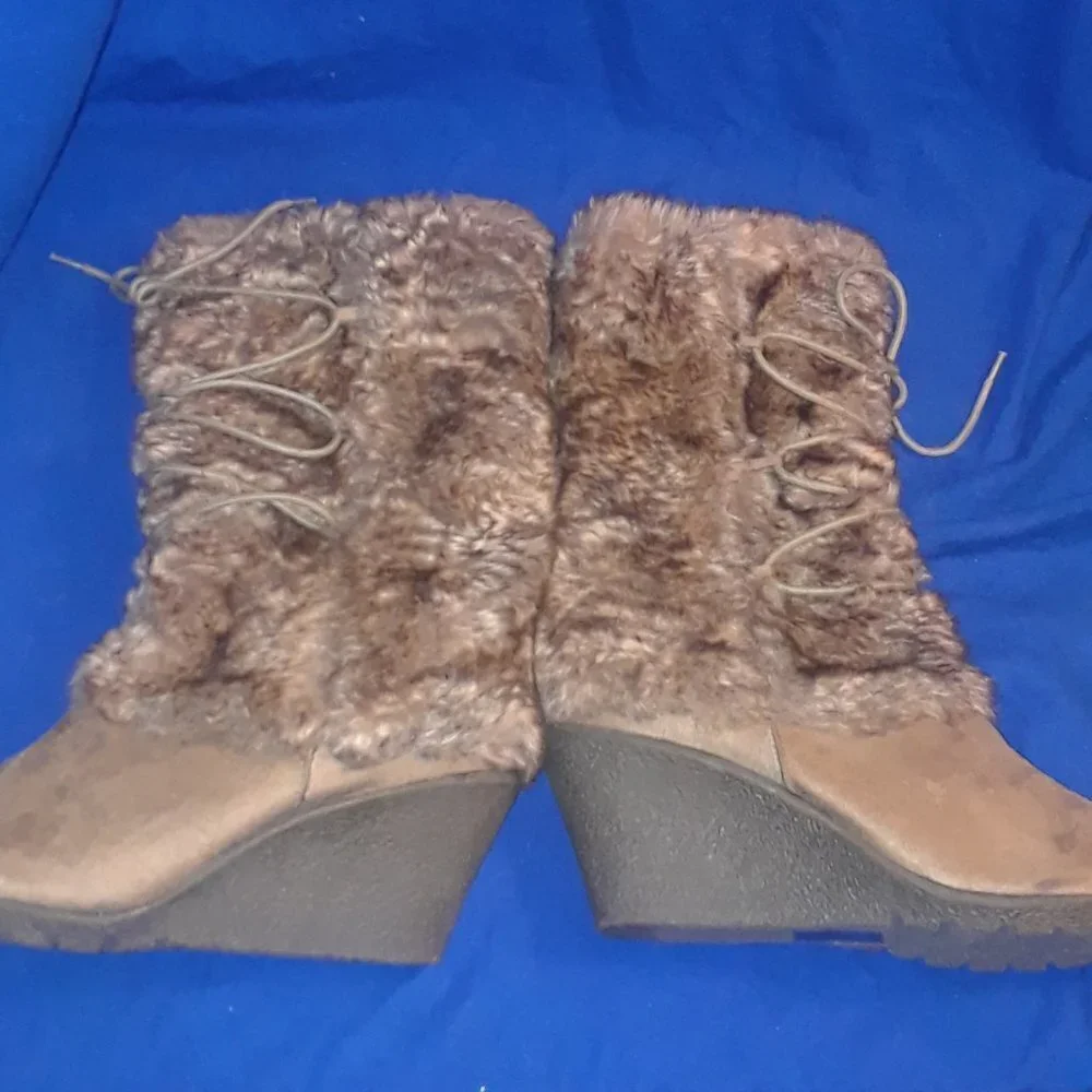 Pointed Toe Platform Wedge Heels Faux Fur Half Boots